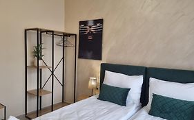 Dezudava Family Hotel